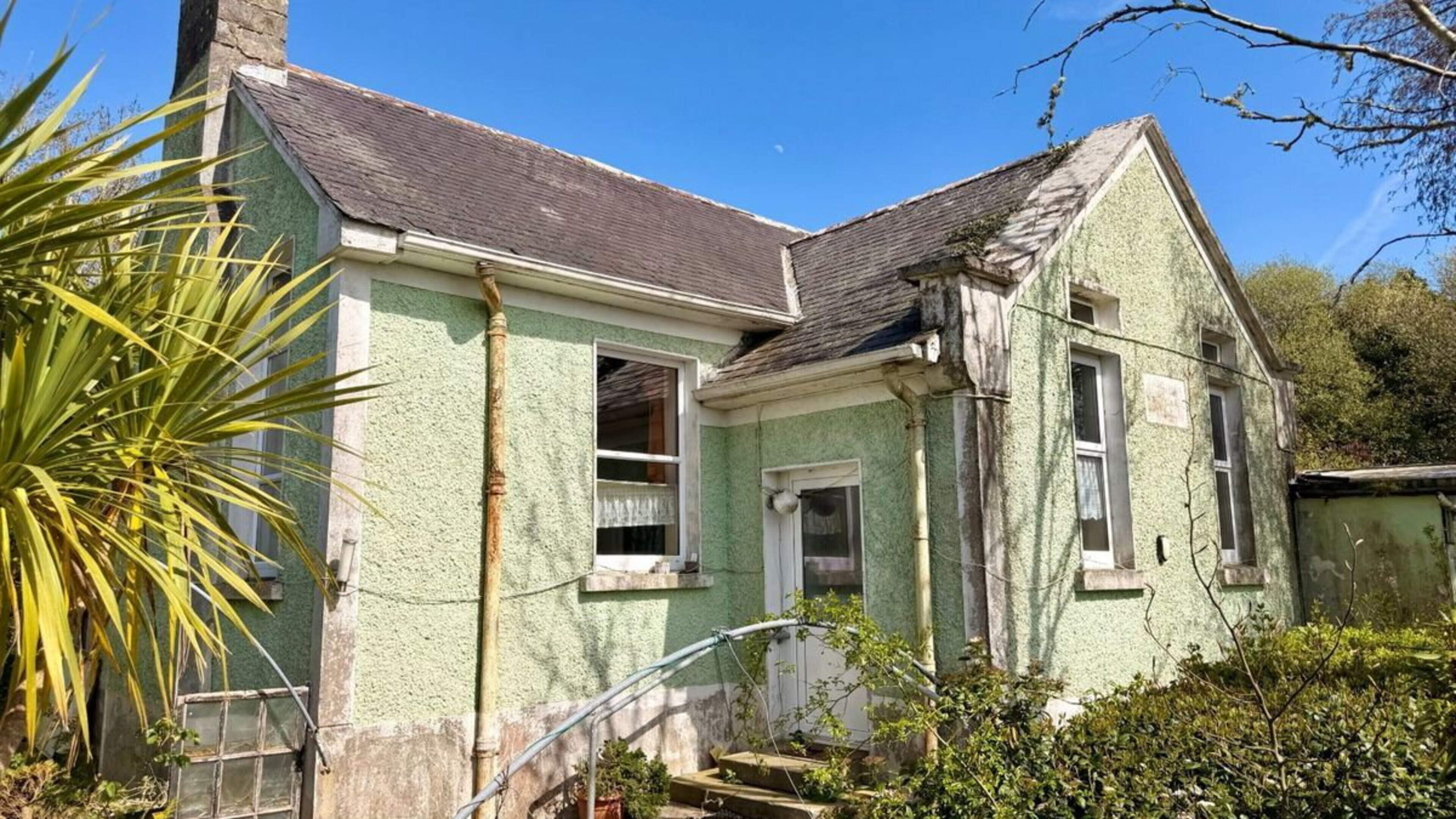 Former Leitrim schoolhouse with lakeside views on the market for just over €100,000
